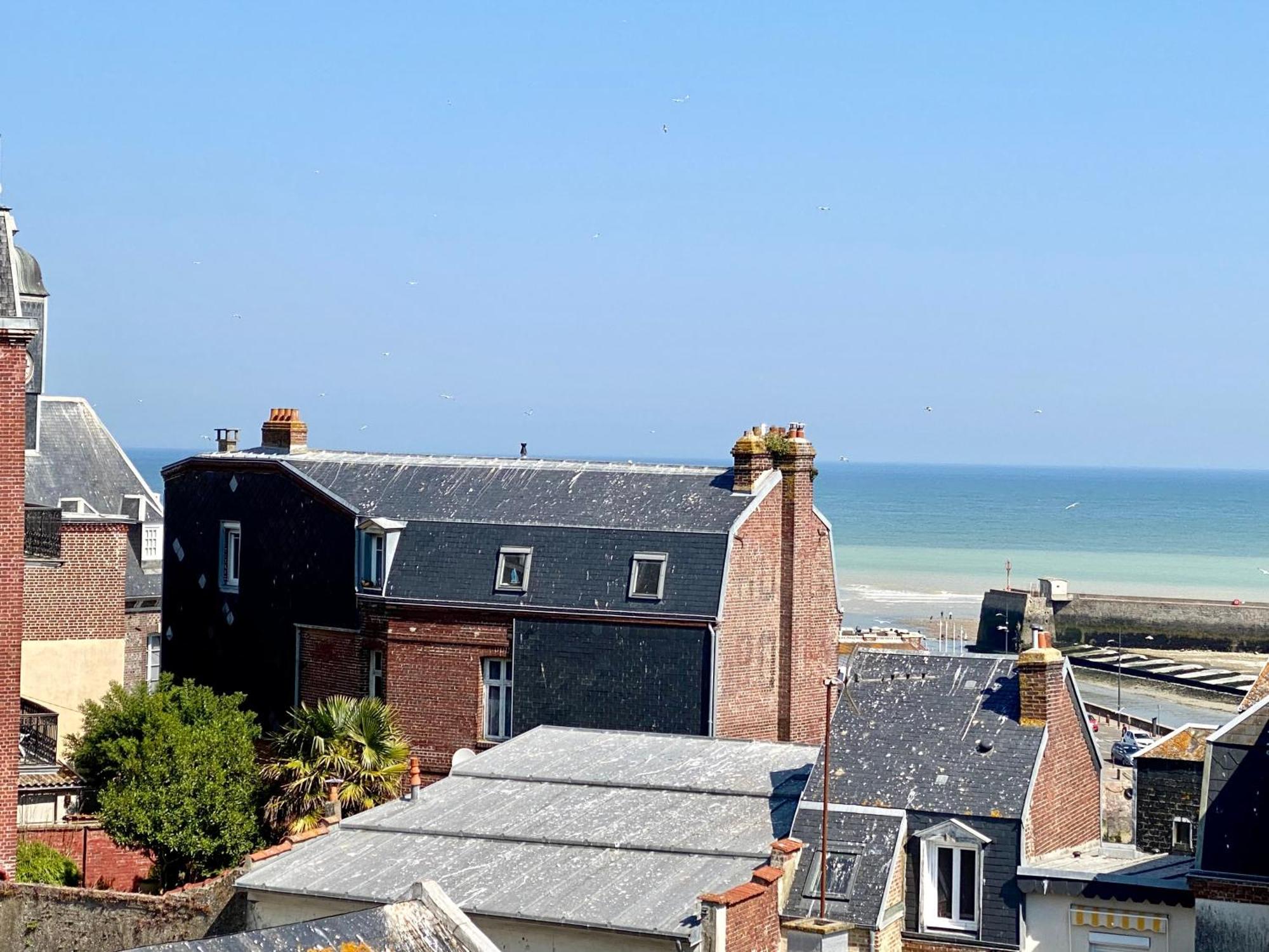 Appartement Beau Duplex A Deux Pas Du Port à Le Tréport Extérieur photo